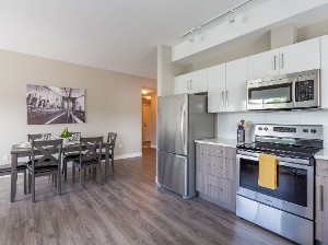 Kitchen and Eating Area - 302